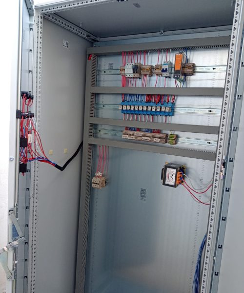 Gabinetes de control (5)